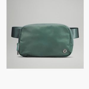 Lululemon belt bag